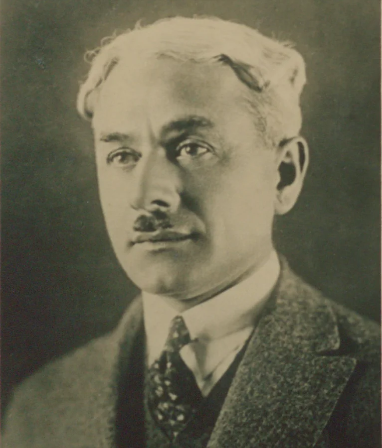 İstiklal Marşı'nı TBMM'de İlk Okuyan Kimdir? İstiklal Marşı'nı TBMM'de İlk Okuyan Kimdir?